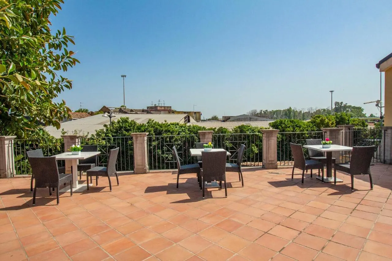Royal Playa Suite And Apartament -Private Parking- Self Chek Out Katania 0*,