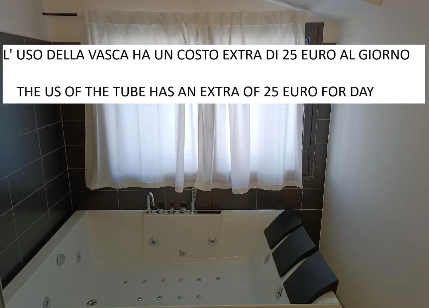 Royal Playa Suite And Apartament -Private Parking- Self Chek Out Catánia Aparthotel