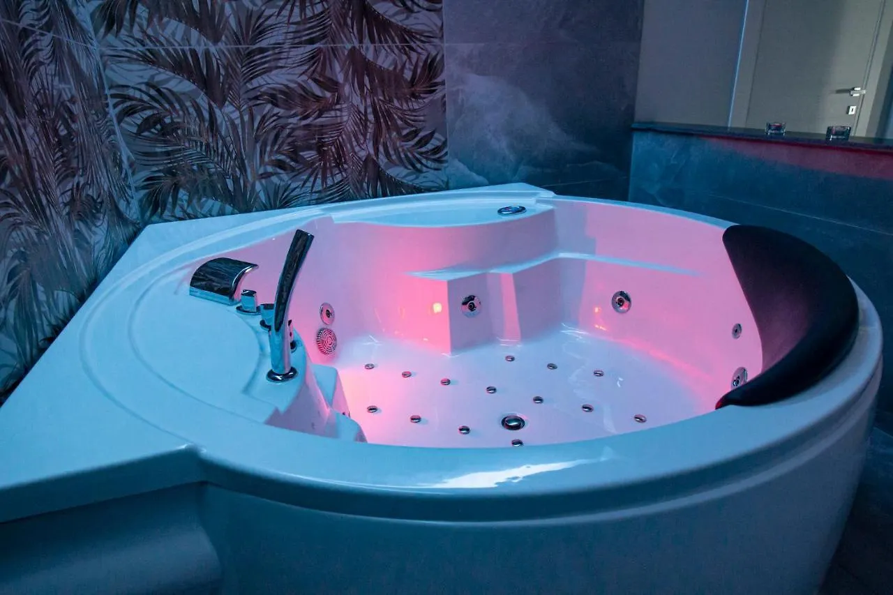Royal Playa Suite And Apartament -Private Parking- Self Chek Out Catania Aparthotel