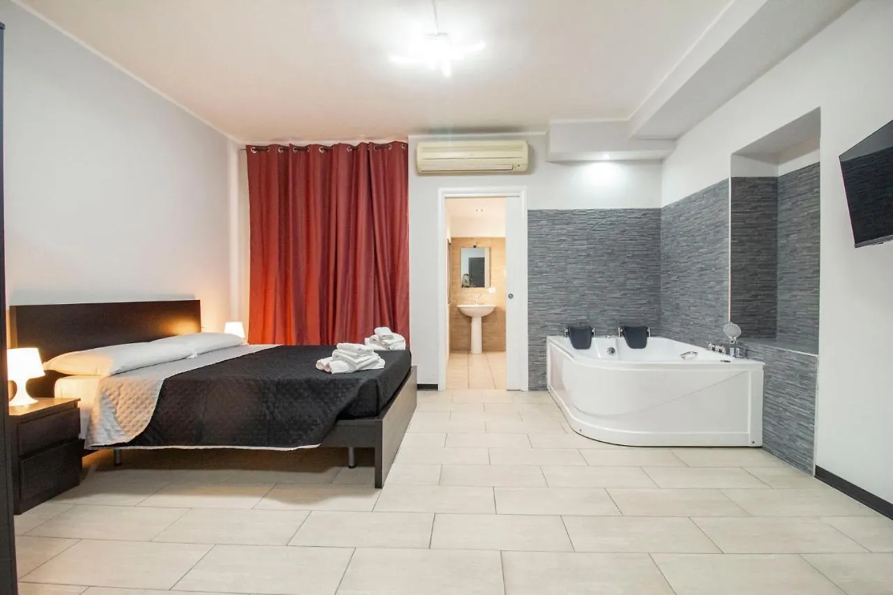 Royal Playa Suite And Apartament -Private Parking- Self Chek Out Catania